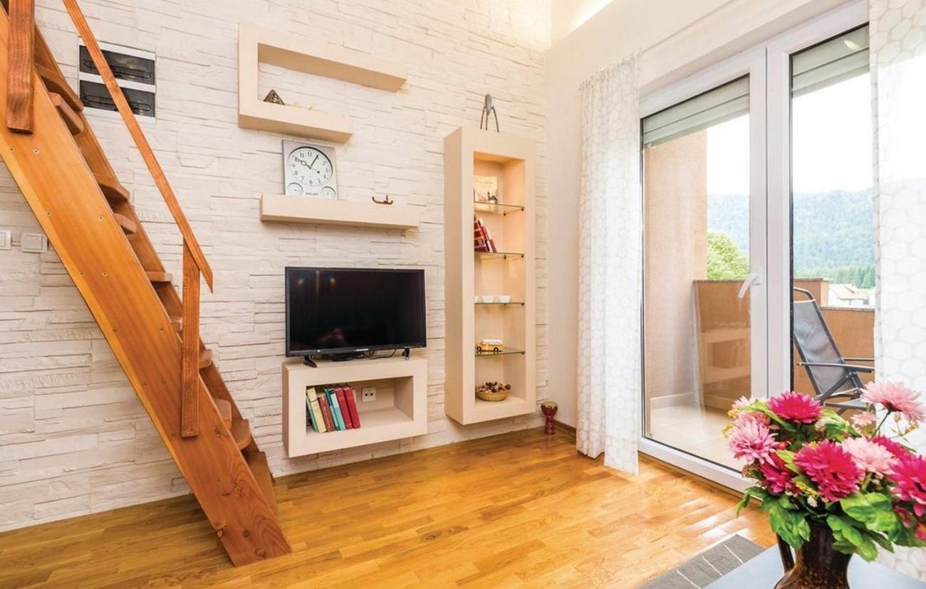 Apartments For Families With Children Jasenak, Karlovac - 17501 Bilik gambar